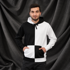 Hoodie porté, face sur fond drapé